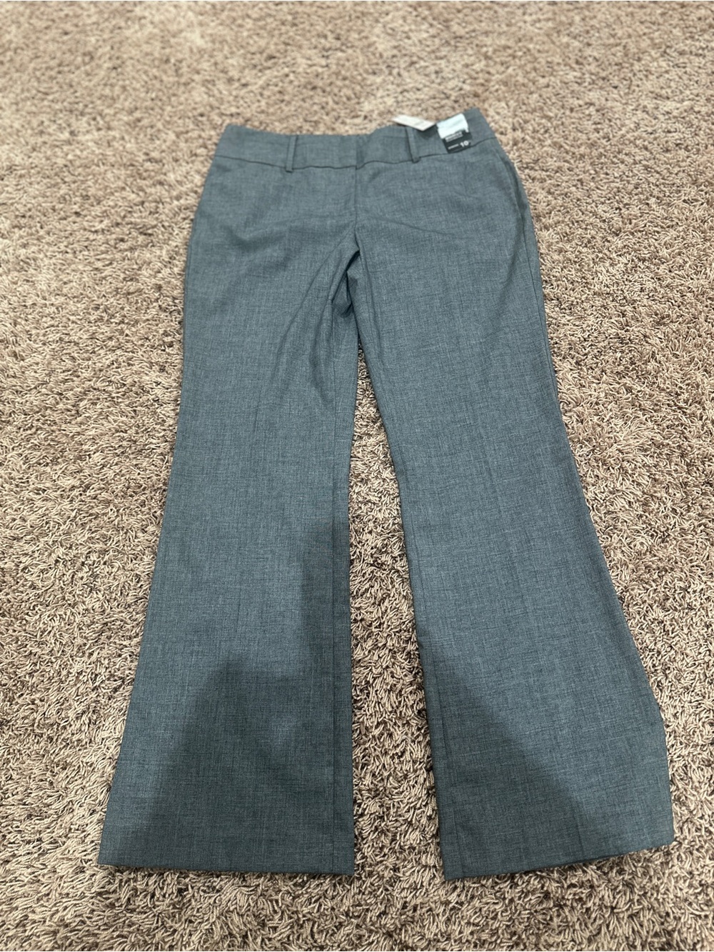 NWT WOMEN’S New York & Company Gray Girls Dress Pants - Tailored Flare